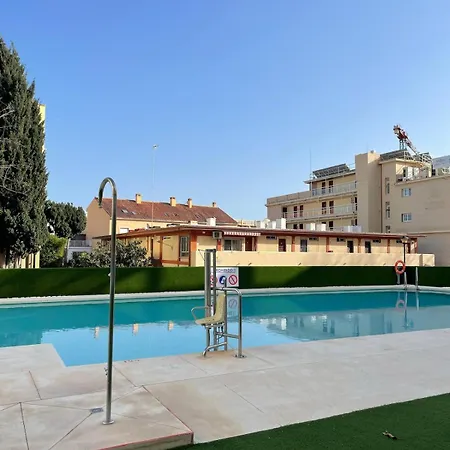 Апартаменты Acogedor Apartamento Los Nidos, Carihuela Торремолинос